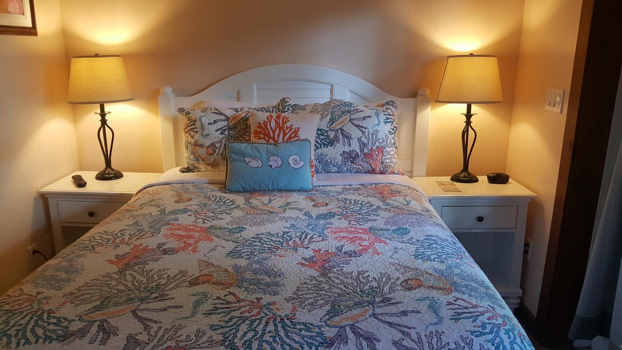 Courtney'S Place Historic Cottages & Inns Key West Exterior photo